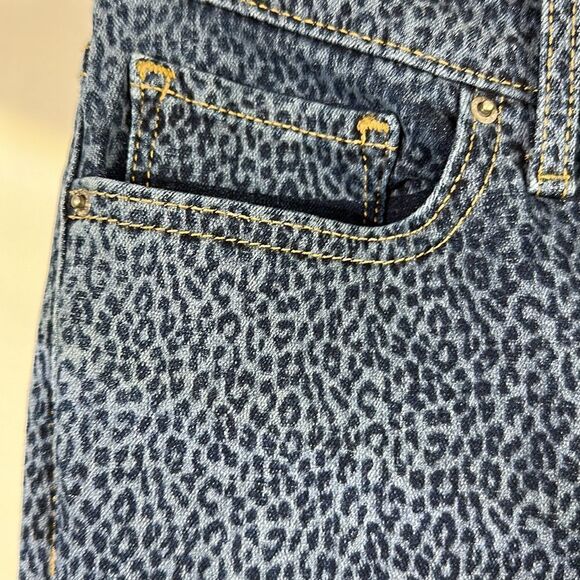 LEVI’S Women’s 711 Skinny Animal Leopard Print Denim Jeans Blue Size 27/4 - Picture 8 of 12